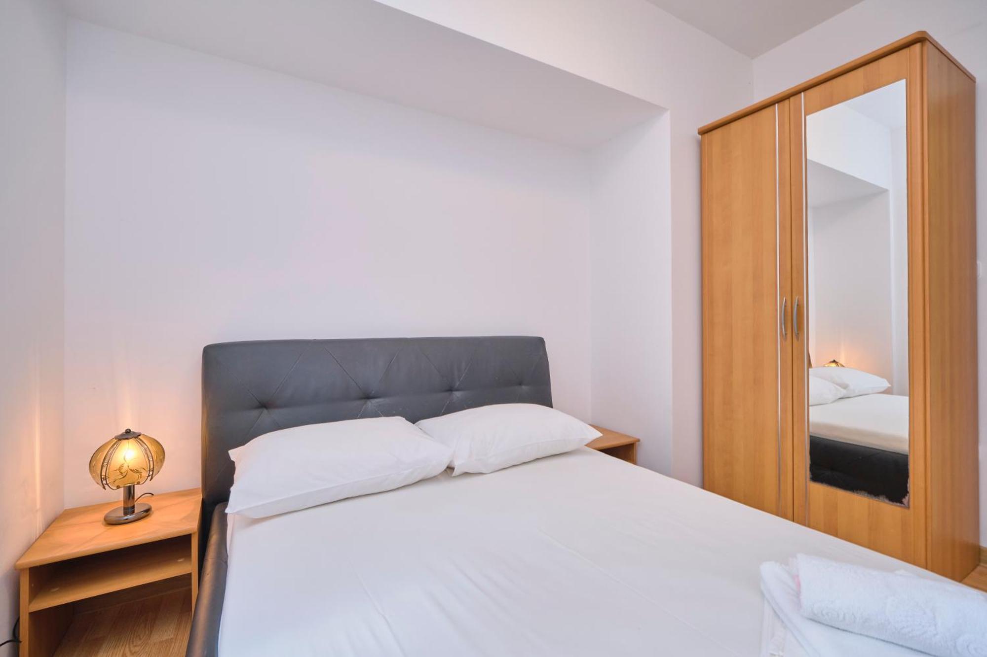 Apartment M6 Сегет-Враниця Екстер'єр фото
